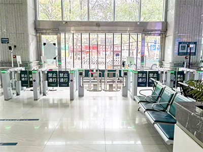 武汉市第一医院×熵基科技：打造医院全场景便捷通行新模式